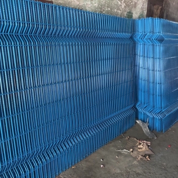 Hàng rào thép sơn tĩnh điện